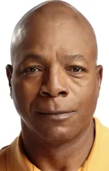 Карл Уэзерс