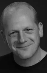 Джон Бертон