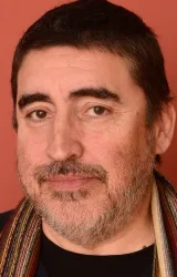 Альфред Молина